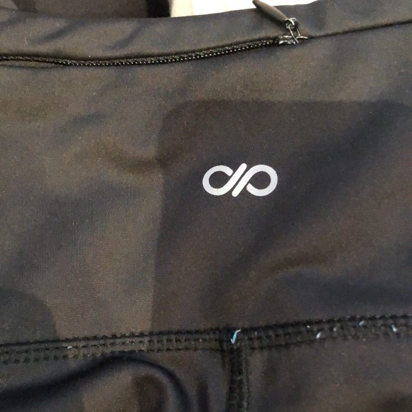 ☀️♾Two for $15 ♾ Infinite Performance leggings - Picture 3 of 3